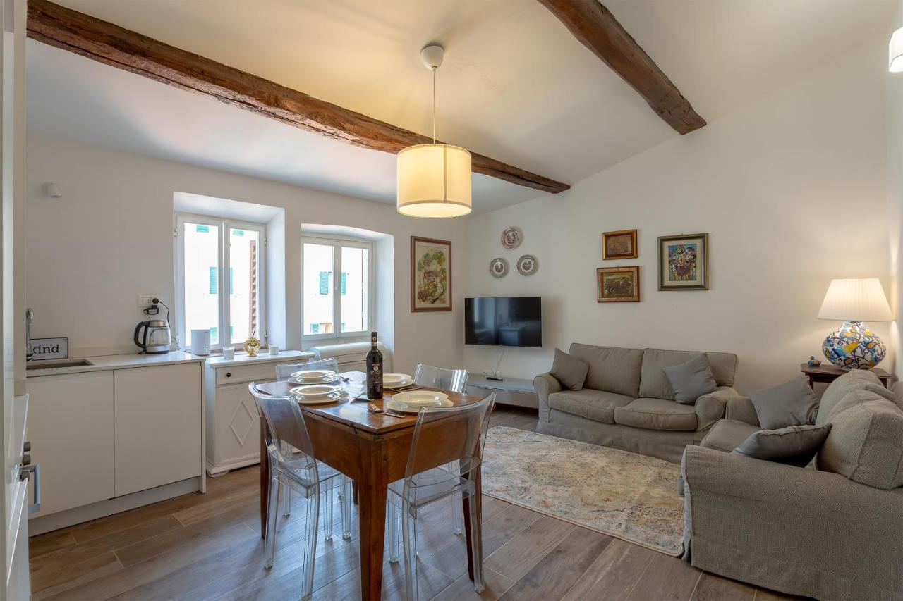 Piazza Dei Rossi Due View Apartment Firenze Bagian luar foto