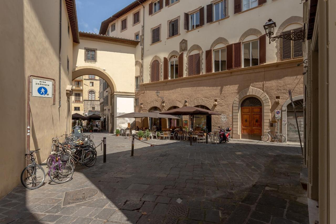 Piazza Dei Rossi Due View Apartment Firenze Bagian luar foto